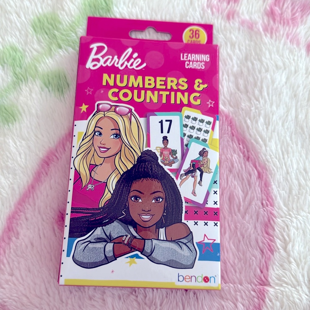 Barbie Activity and Learning Set - Picture 7 of 9